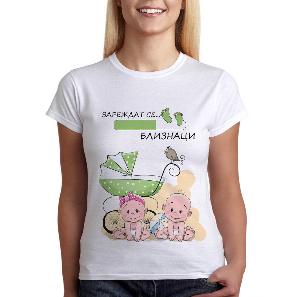 Тениска за Бременни с близнаци "Зареждат се близнаци - момче и момиче"