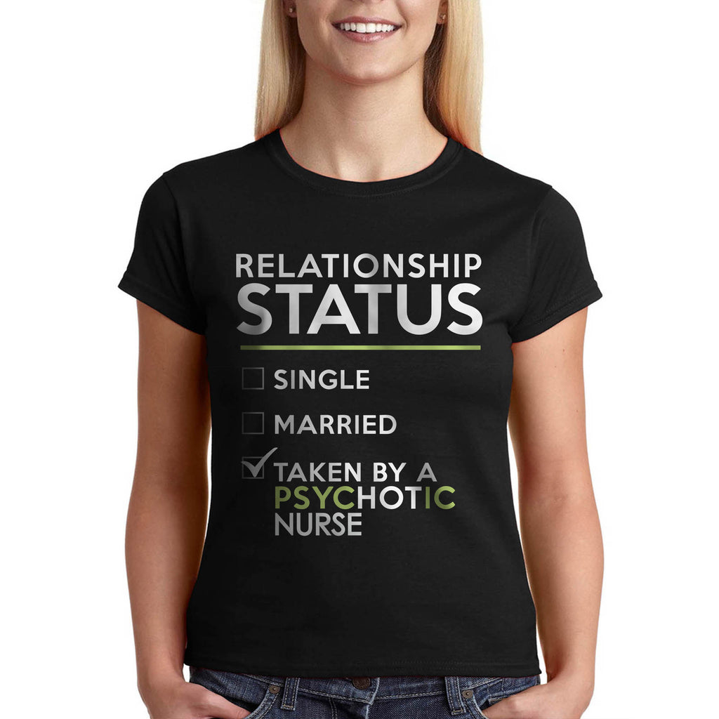 Тениски за медицинска сестра - Подаръци за всички професии Relatioinship Status