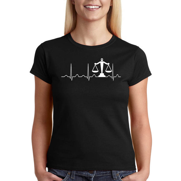 Работата на адвоката е всичко за него