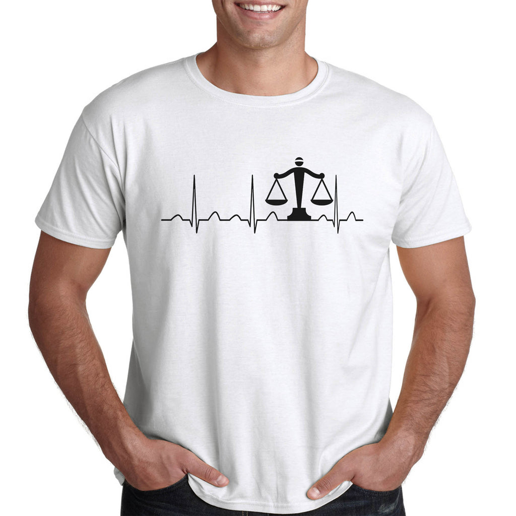 Работата на адвоката е всичко за него